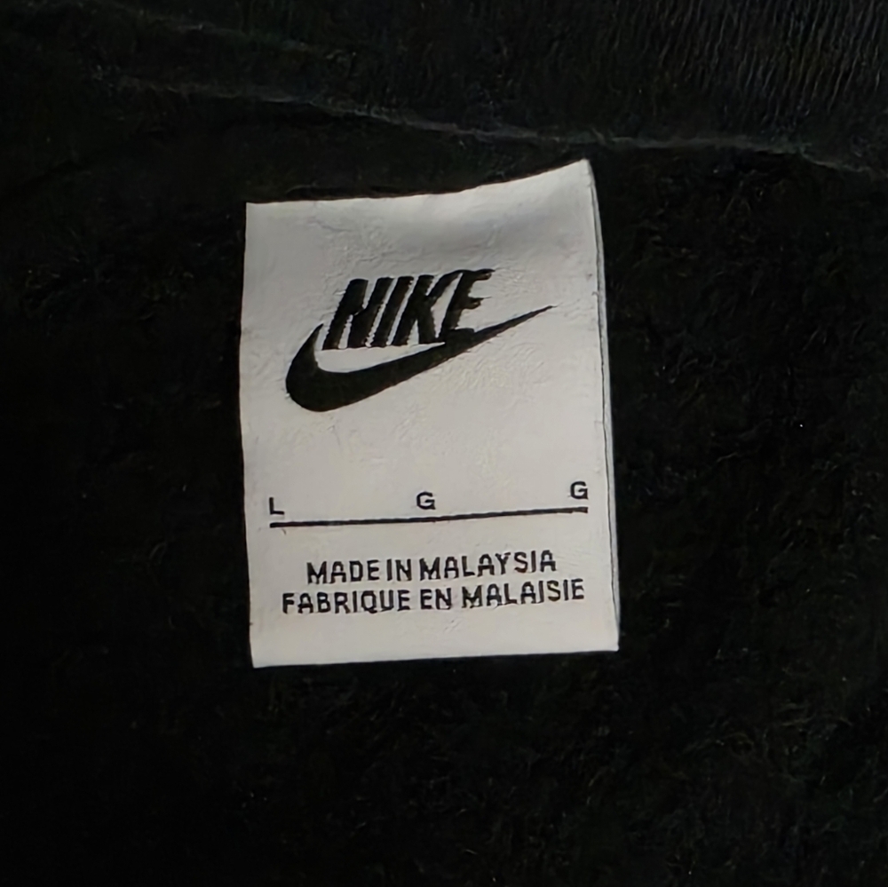 Nike Kids Celtics Basketball Hoodie - Black and Green - Picture 6 of 6